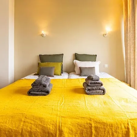 Le Skyline Lumineux , Vue Imprenable, Calme , Pk Appartamento Digione