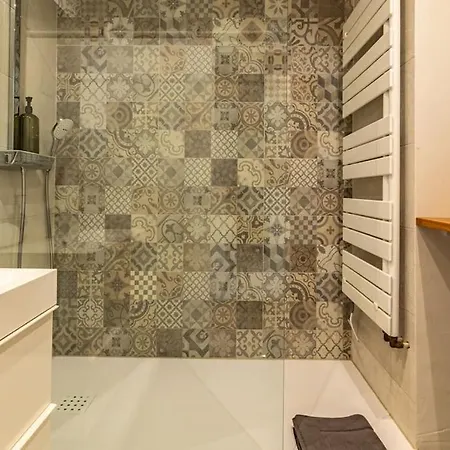 아파트 Le Skyline Lumineux , Vue Imprenable, Calme , Pk *