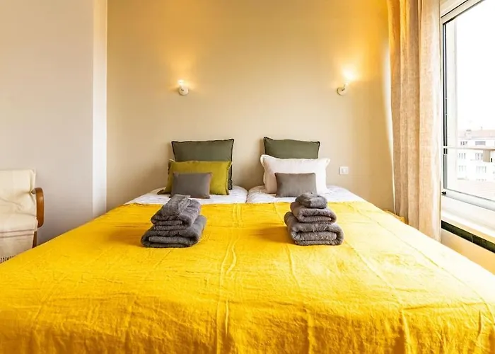 Le Skyline Lumineux , Vue Imprenable, Calme , Pk Апартаменты Дижон