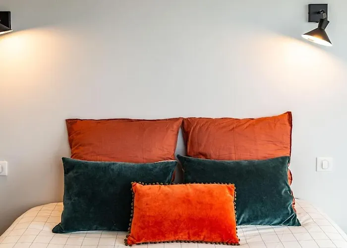 Appartamento Le Skyline Lumineux , Vue Imprenable, Calme , Pk Digione