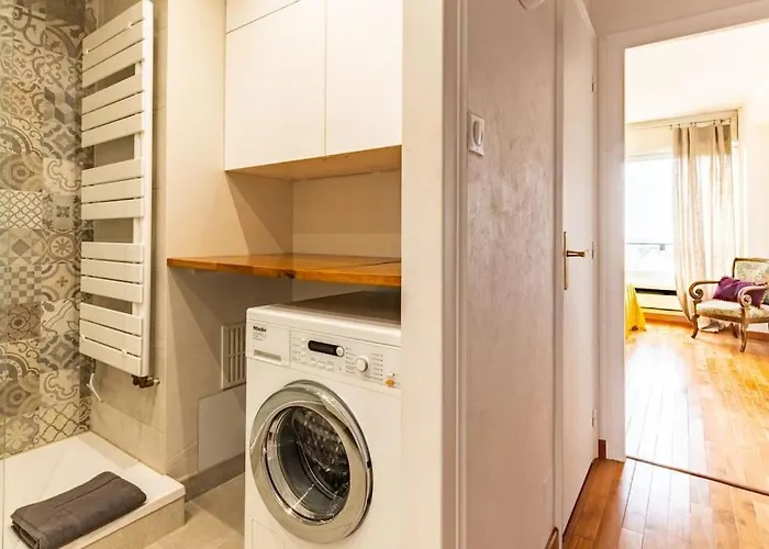 Διαμέρισμα Le Skyline Lumineux , Vue Imprenable, Calme , Pk