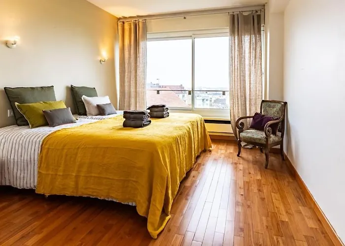 Le Skyline Lumineux , Vue Imprenable, Calme , Pk Апартаменты